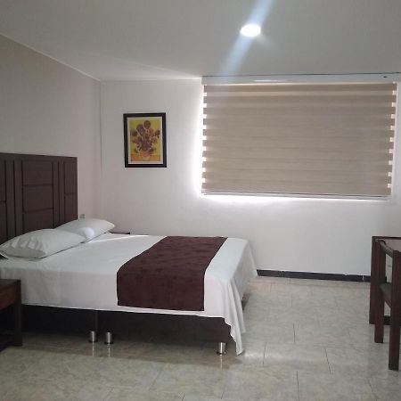 Hotel Hacaritama Ocana Bagian luar foto