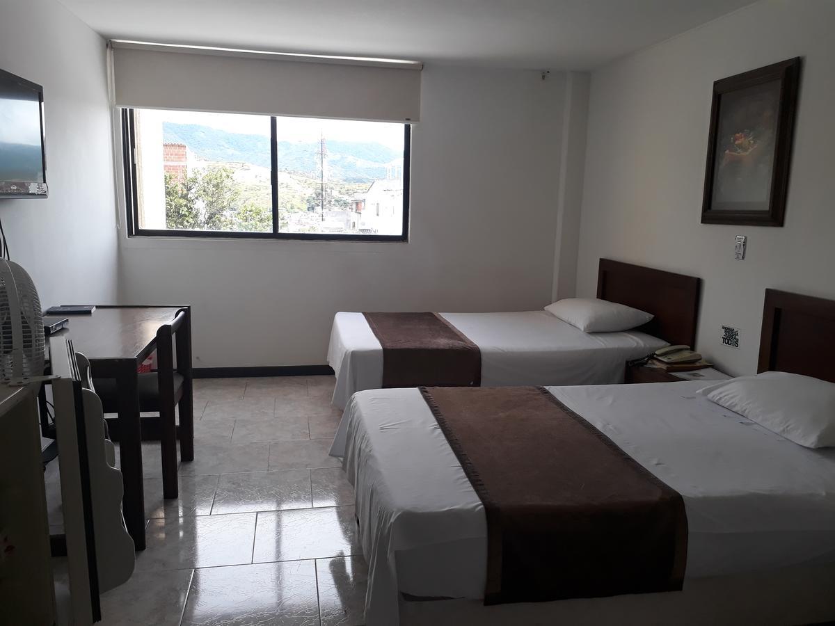 Hotel Hacaritama Ocana Bagian luar foto