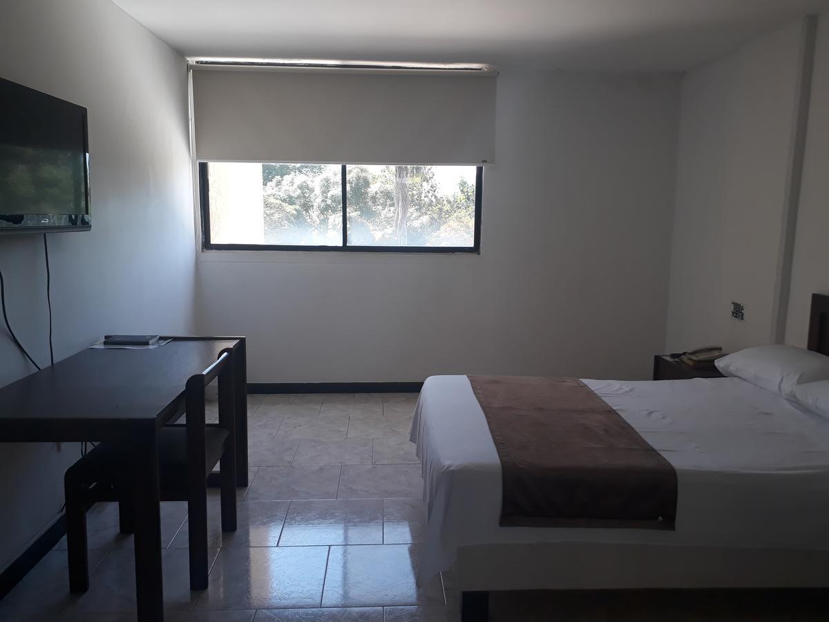 Hotel Hacaritama Ocana Bagian luar foto