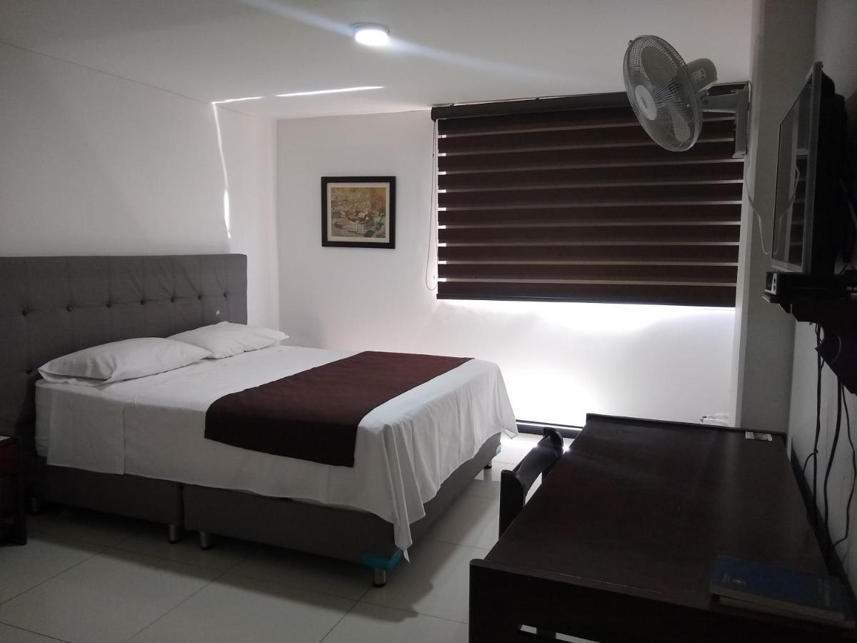 Hotel Hacaritama Ocana Bagian luar foto