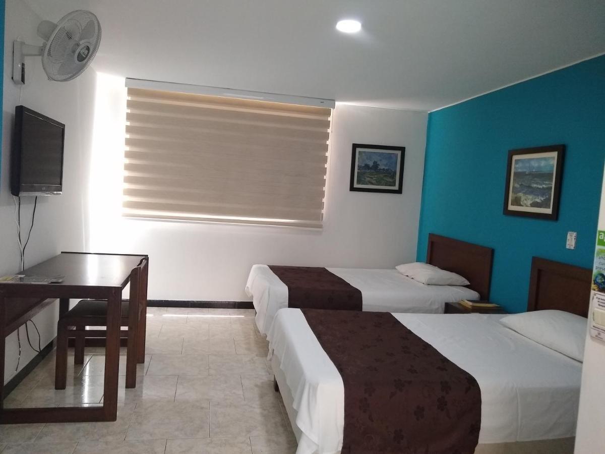 Hotel Hacaritama Ocana Bagian luar foto