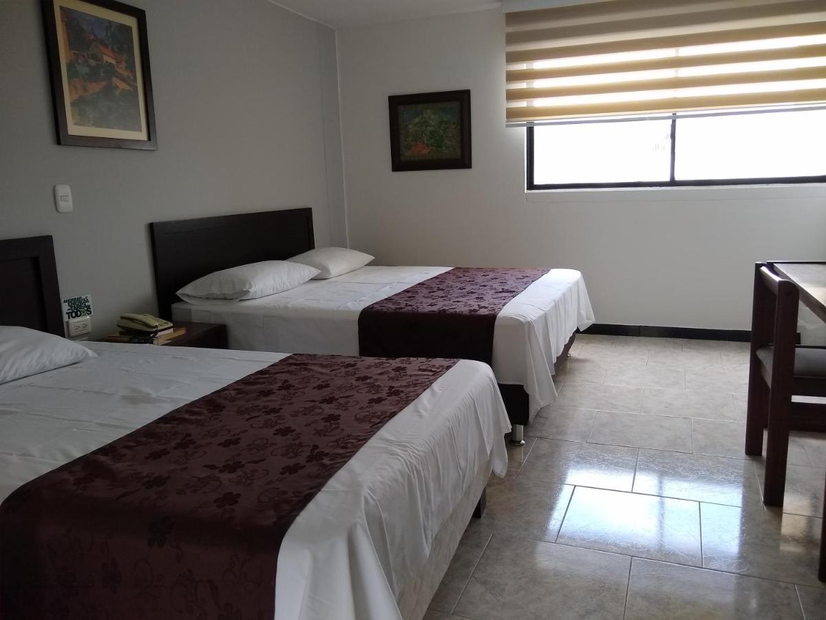 Hotel Hacaritama Ocana Bagian luar foto